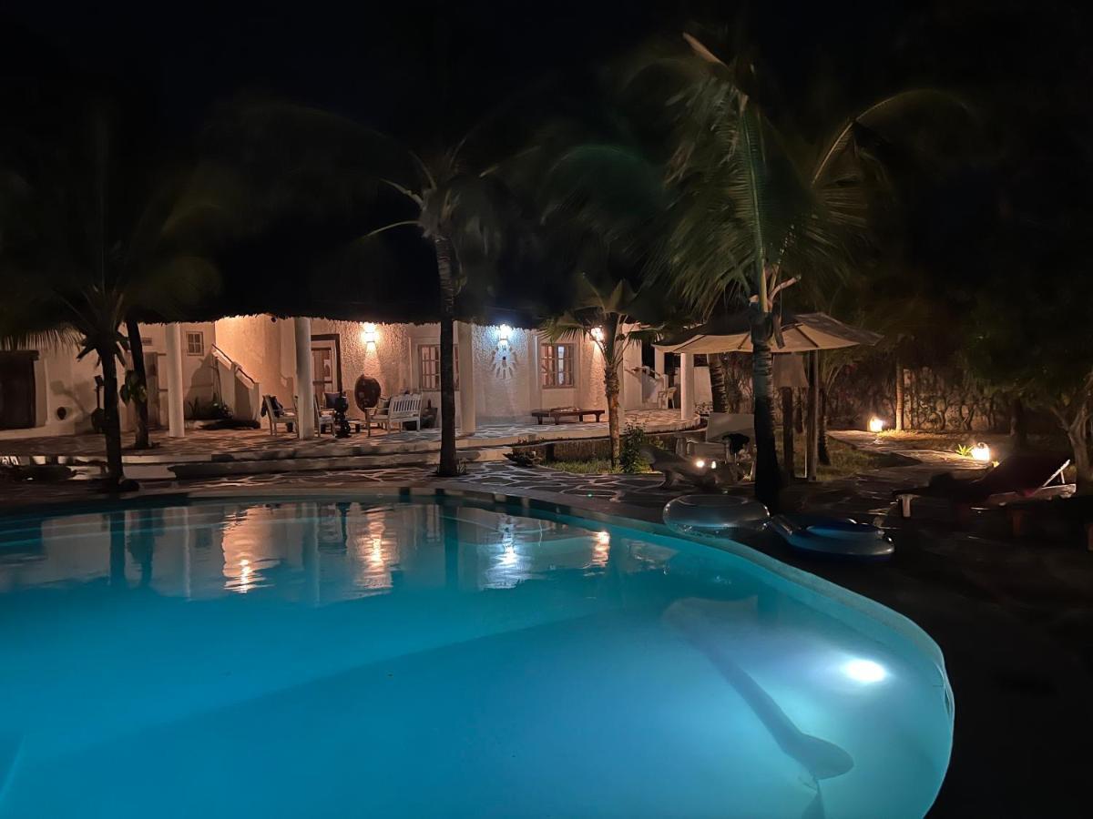 Kamakuti Villa Watamu Bagian luar foto